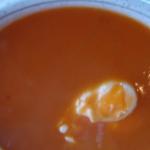 Sopa de tomate e cebola Madeira
