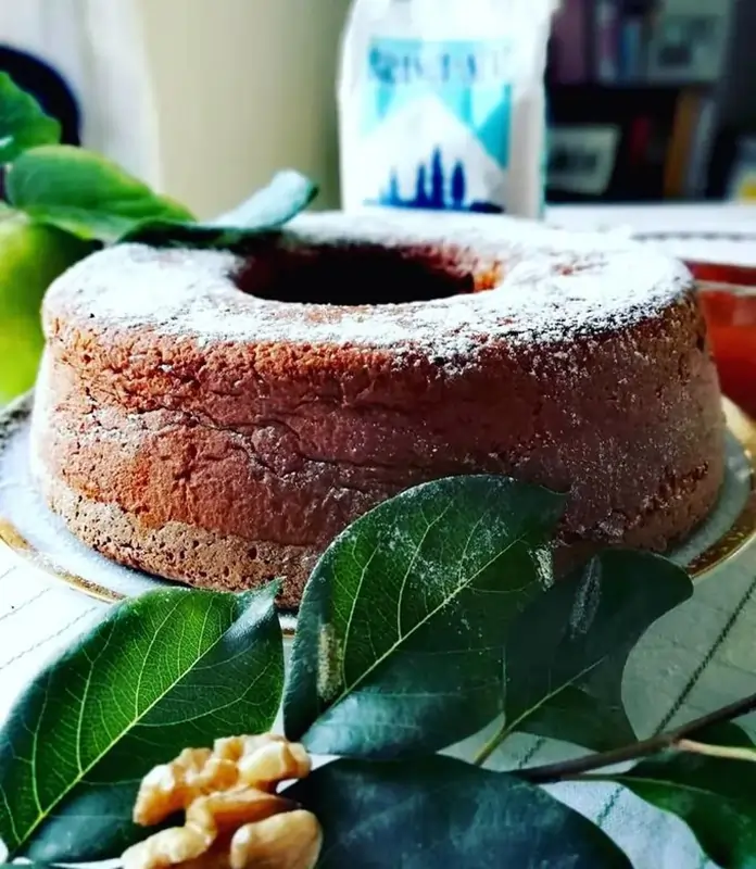 Bolo de Marmelada e Nozes com Doce de Ovos 2